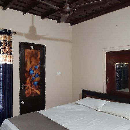 Valiyath Holidays Homestay Mundrothuruth Zewnętrze zdjęcie